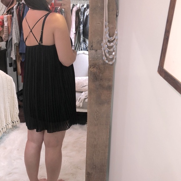 BCBGeneration Small black cocktail dress - Picture 3 of 7